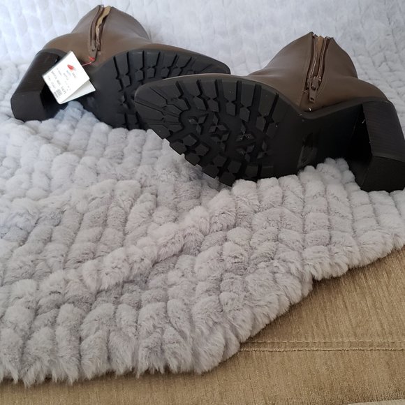 Qupid Brown Boot NWT - Picture 4 of 6